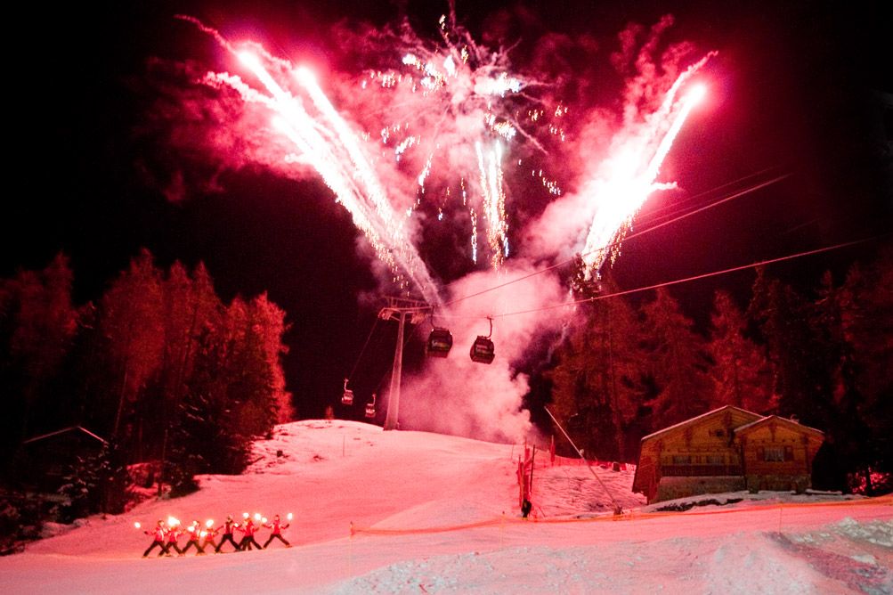 La descente aux flambeaux de l'Ecole Suisse de Ski